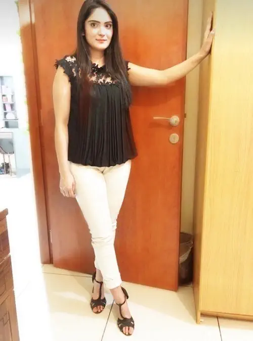 Nidhi Call Girl